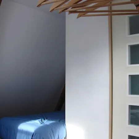Authentique Maison De Pecheur Entre-terre & Avec Un Poele A Bois A Disposition *