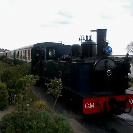 Authentique Maison De Pecheur Entre-terre & Avec Un Poele A Bois A Disposition *