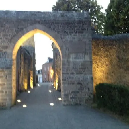 Authentique Maison De Pecheur Entre-terre & Avec Un Poele A Bois A Disposition 度假居 索姆河畔的圣瓦列里